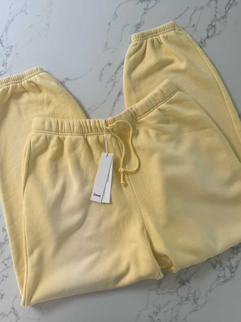 Elwood Core Sweatpant Joggers - Sun Faded Butter - Size Large